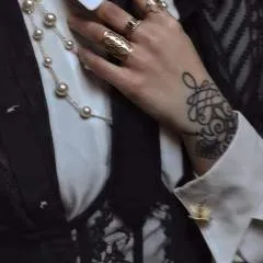 Bratymoon photo on Jungo Live