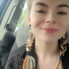 Aria😚 Looking For A Gentleman Who Values Stimulating Conversation And Appreciates My Nurturing Potential I Would Be Honored T photo on Jungo Live