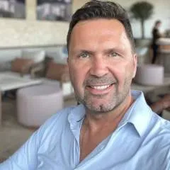 Masterchris photo on Jungo Live