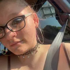 Queen Hay photo on Jungo Live