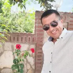 Webu photo on Jungo Live