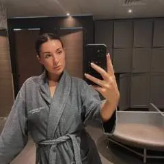 Miss Moore photo on Jungo Live