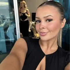 Lauren photo on Jungo Live