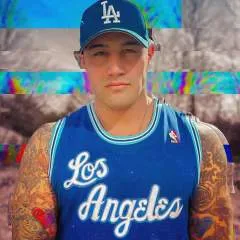 Ambriz Daniel photo on Jungo Live