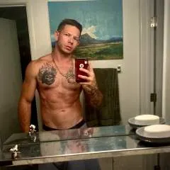 Oliver photo on Jungo Live