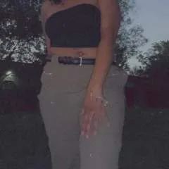 Nicole photo on Jungo Live