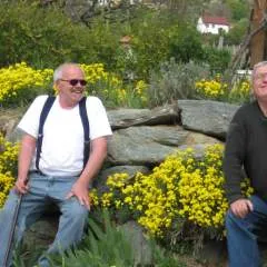 Daveeee photo on Jungo Live