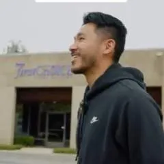 Yoooyooo photo on Jungo Live