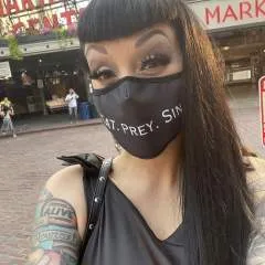 Sarahtrix photo on Jungo Live