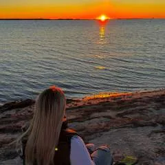 Alura B photo on Jungo Live