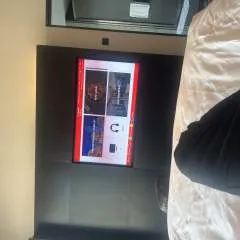 Luis photo on Jungo Live