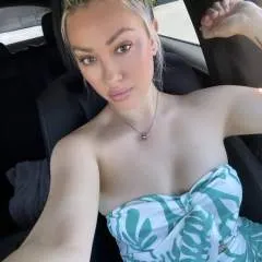 Mistressamanda photo on Jungo Live