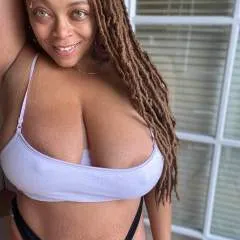 Goddessslave photo on Jungo Live