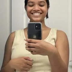 Maerie photo on Jungo Live