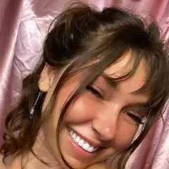 Ariana photo on Jungo Live