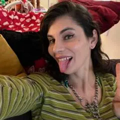 Crimson_grey photo on Jungo Live