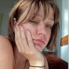 Aline Marcus photo on Jungo Live