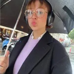 Aline Marcus photo on Jungo Live