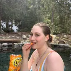 Ella photo on Jungo Live