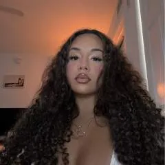Missdom23 photo on Jungo Live
