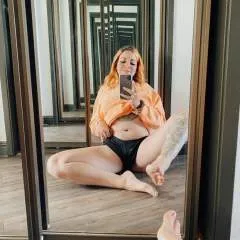 Carmne photo on Jungo Live