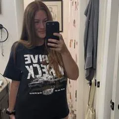 Luna🦋 photo on Jungo Live