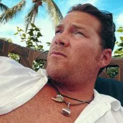 Dominic photo on Jungo Live