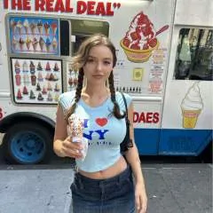 Sophie Kink photo on Jungo Live