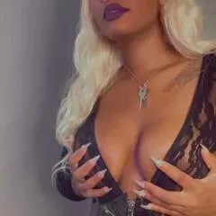 Badgirlvicky photo on Jungo Live