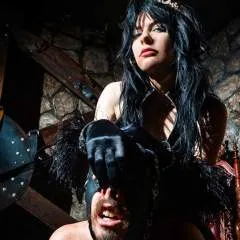 D Mistress Cynthia photo on Jungo Live