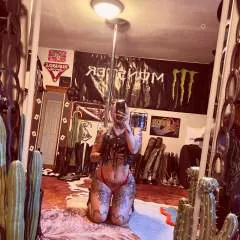 Tatted_mistress photo on Jungo Live