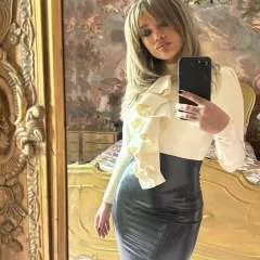 Nikkimoore photo on Jungo Live