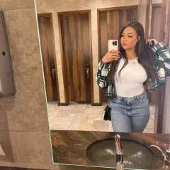 Baby Slutt photo on Jungo Live