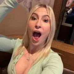 Emily........ photo on Jungo Live