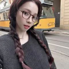 Karina photo on Jungo Live