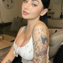 Jane photo on Jungo Live