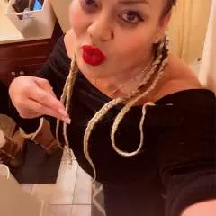 Bee Bee photo on Jungo Live