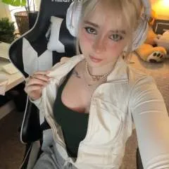 Aubby photo on Jungo Live