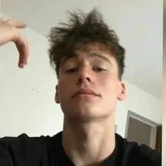 Benjamin photo on Jungo Live