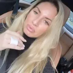 Mistress Shopia photo on Jungo Live