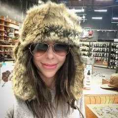 Joan photo on Jungo Live