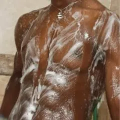 Youngcouple photo on Jungo Live