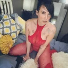 Jeanie photo on Jungo Live