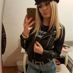 Lizzybritney photo on Jungo Live