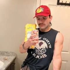 Homelessnympho photo on Jungo Live