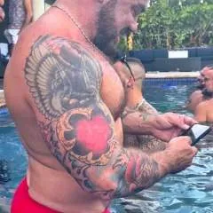 Michael_john12 photo on Jungo Live