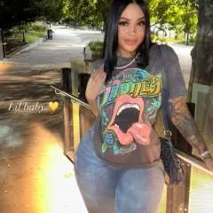 Michelle photo on Jungo Live