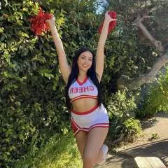 Lady Lydia photo on Jungo Live