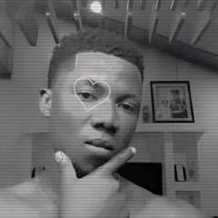 Kollins photo on Jungo Live