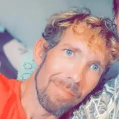 Chriisisit photo on Jungo Live